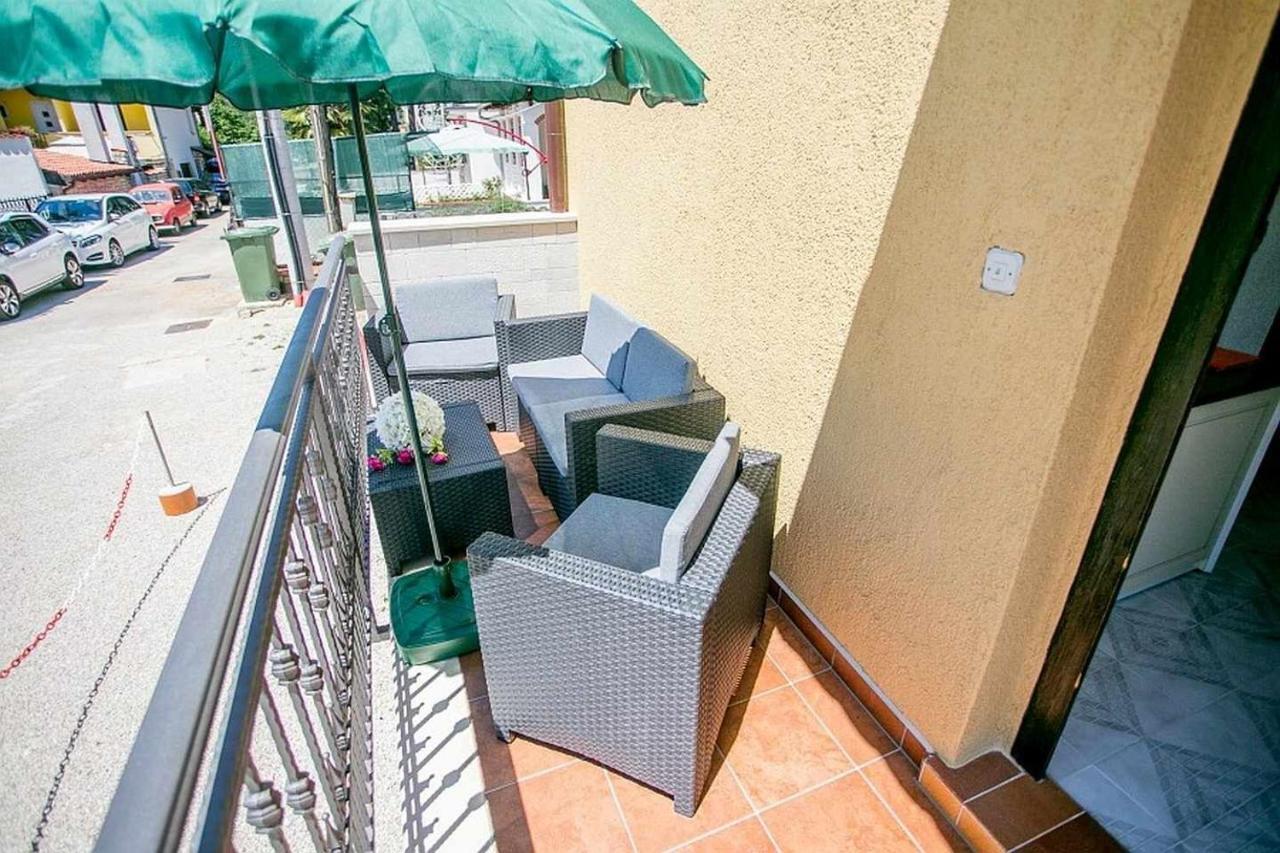 Apartments Materada Пореч Экстерьер фото