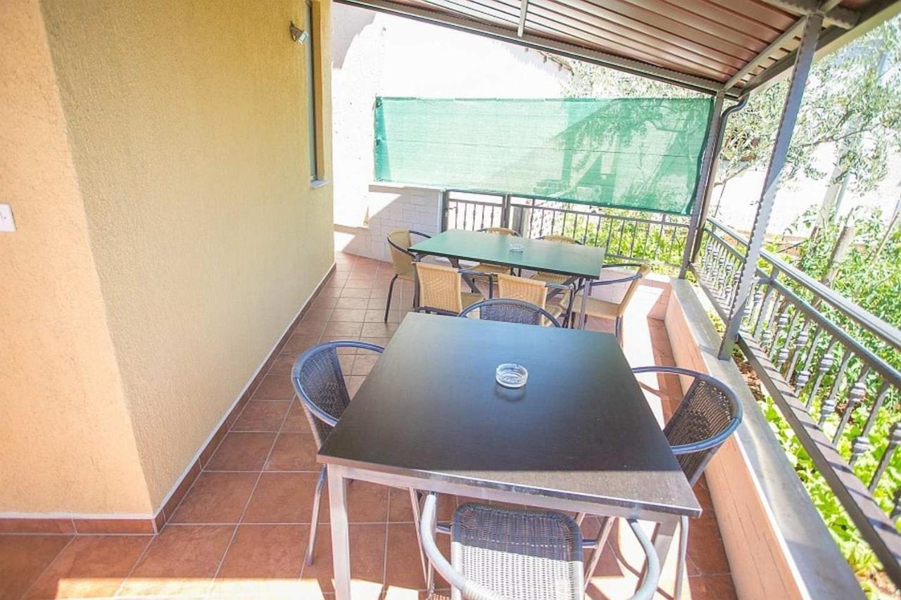 Apartments Materada Пореч Экстерьер фото