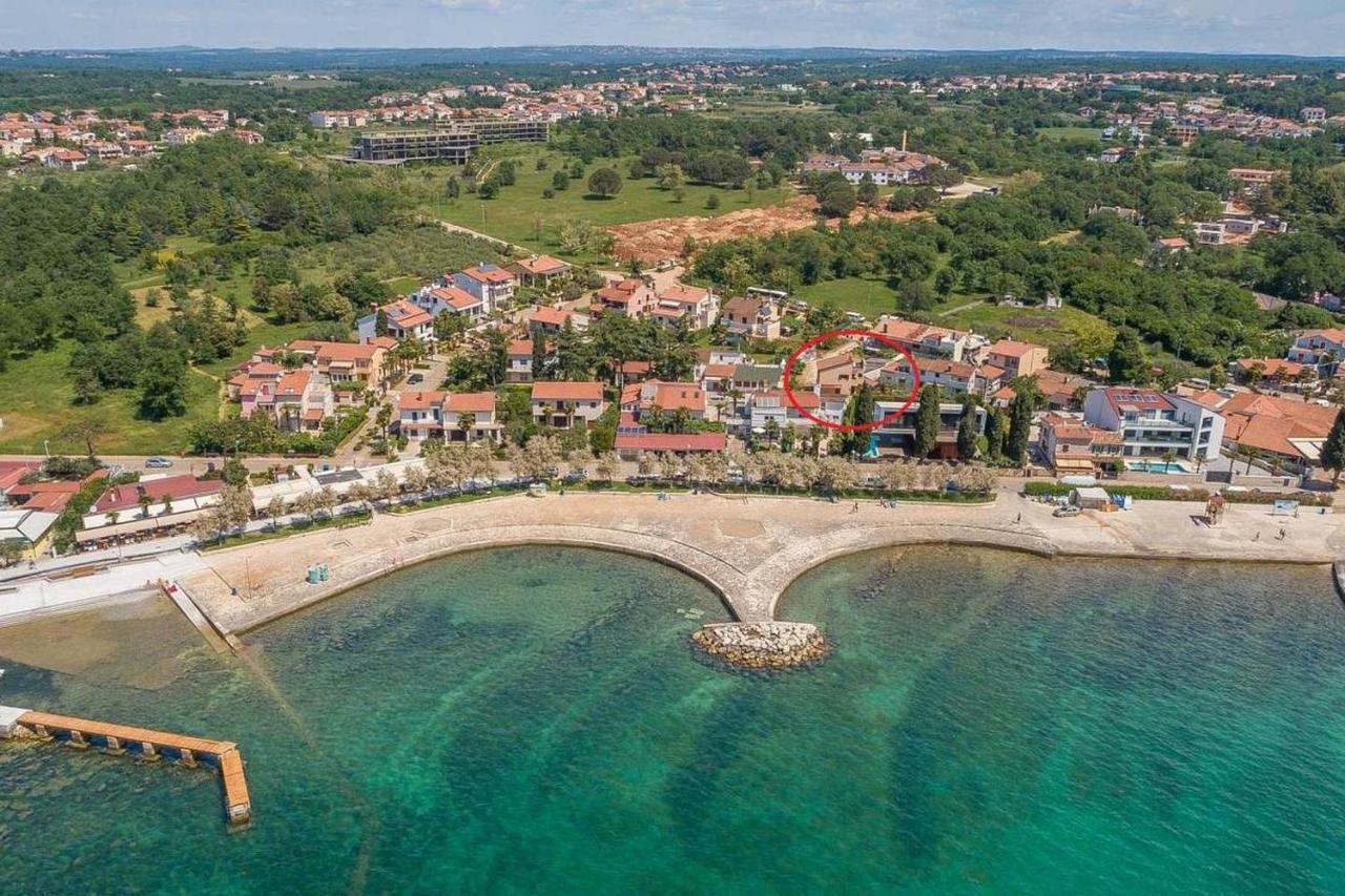 Apartments Materada Пореч Экстерьер фото